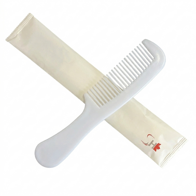 Hair Comb Hotel Guest Bathroom Amenity in White Plastic Bulk