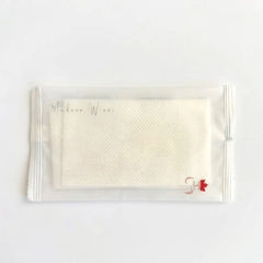Makeup Remover Travel Wet Wipes Cleansing No Scent Guest Bathroom Amenity in White Plastic Bulk