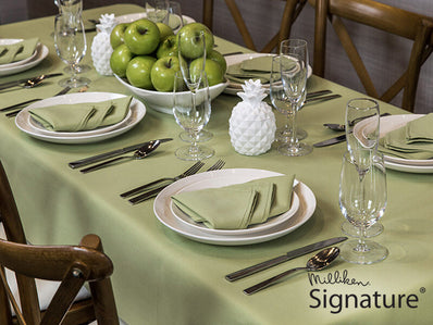 Servilletas de 21" x 21" de tela de 6,4 oz, 100 % poliéster de filamento hilado, "Signature", multicolores oscuros, paquete de 60